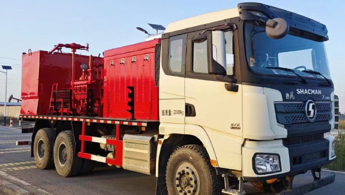 Oilfield cementing truck