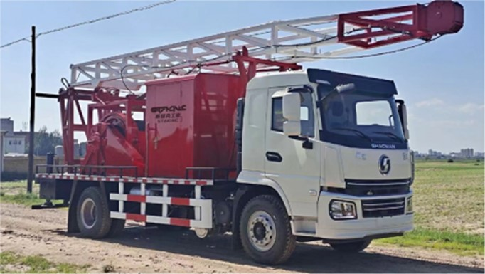 Oil Field Oil Extraction Truck