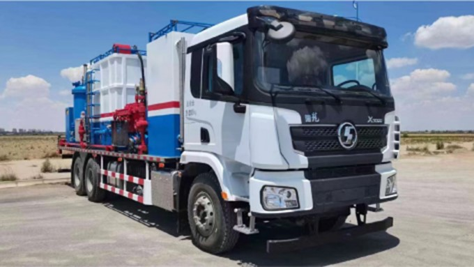 Oil Field Well Washing Truck